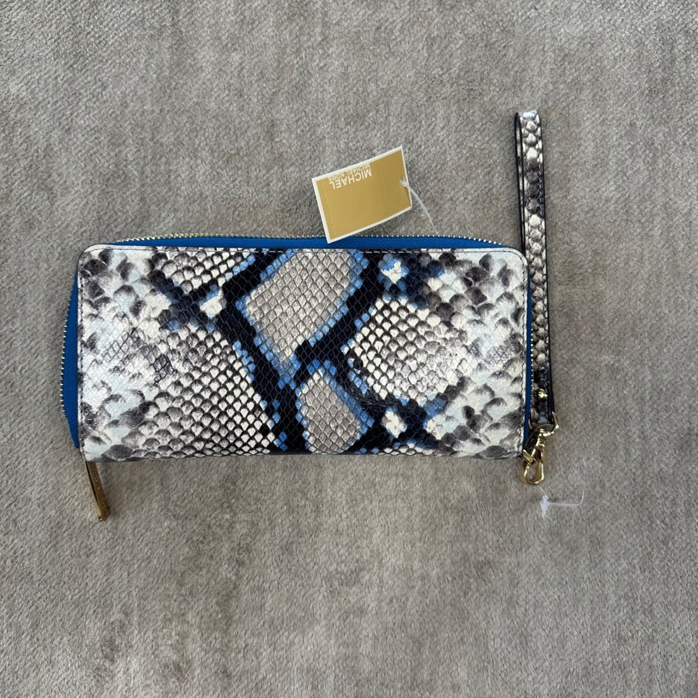 Michael Kors Snakeskin Embossed Bucket Bag and Wristlet Set Blue - Picture 10 of 14